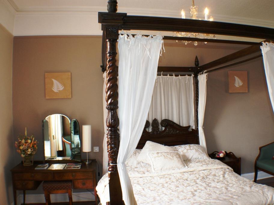 The Bank House Hotel Uttoxeter Bagian luar foto